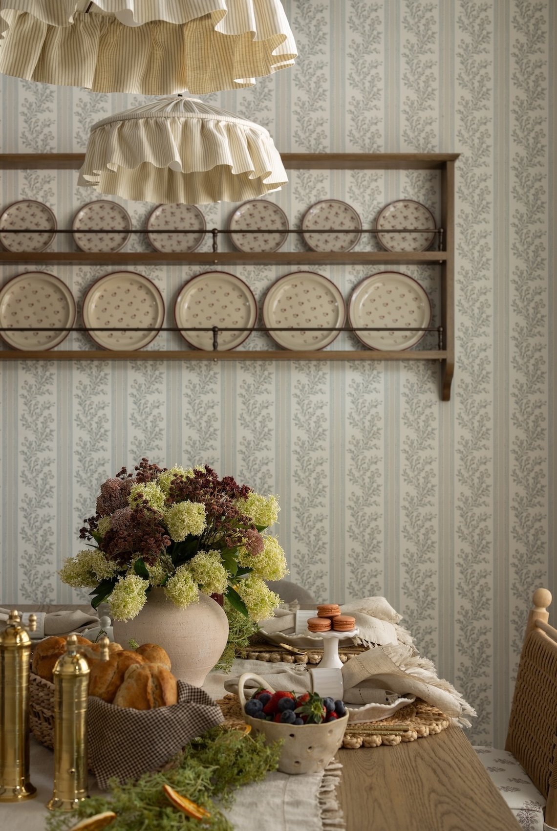 Dining Table Detail Interior Design Ny