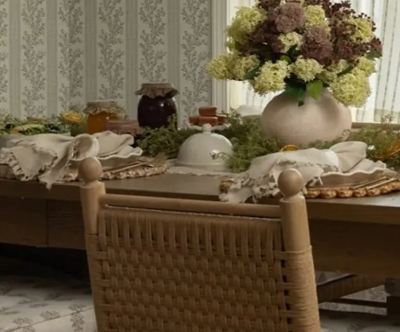 Furnishings And Styling